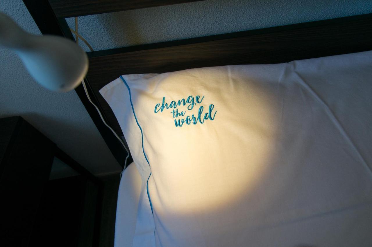Change The World Hostels - Cascais - Estoril Exterior photo